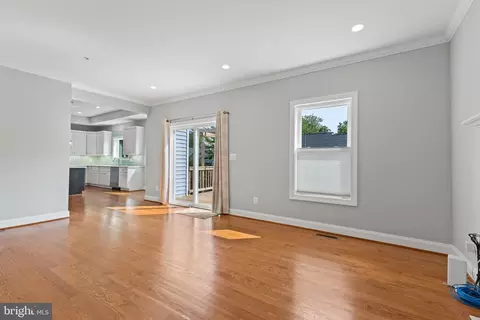 2608 Summer Hill Ct, Silver Spring, MD 20904 photo 24