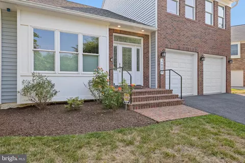 2608 Summer Hill Ct, Silver Spring, MD 20904 photo 17
