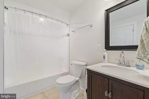 2608 Summer Hill Ct, Silver Spring, MD 20904 photo 46
