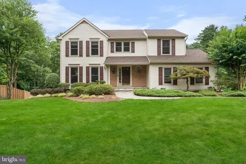 4004 Morningwood Dr, Olney, MD 20832