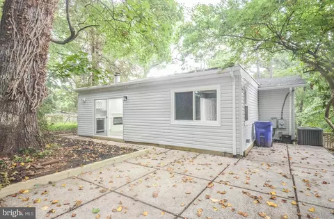 Exterior - 11538 Highview Ave, Silver Spring, MD 20902 photo 5 of 11