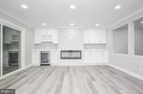 Living - 11538 Highview Ave, Silver Spring, MD 20902 photo 1 of 6