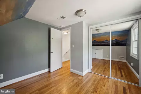 Bedroom - 2201 Luzerne Ave, Silver Spring, MD 20910 photo 10 of 10