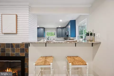 Kitchen - 2201 Luzerne Ave, Silver Spring, MD 20910 photo 5 of 5