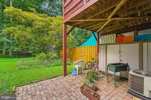 Exterior - 1305 Alderton Ln, Silver Spring, MD 20906 photo 7 of 8