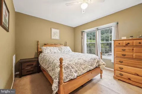 Bedroom - 1305 Alderton Ln, Silver Spring, MD 20906 photo 1 of 5