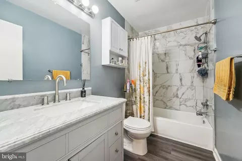 Bath - 1305 Alderton Ln, Silver Spring, MD 20906 photo 1 of 1