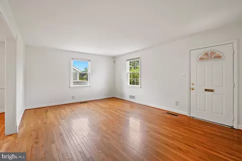 3011 Medway St, Silver Spring, MD 20902 photo 6