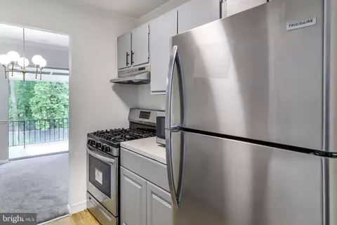 Kitchen - 3364 Hewitt Ave #302, Silver Spring, MD 20906 photo 2 of 3