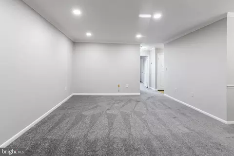 Living - 3364 Hewitt Ave #302, Silver Spring, MD 20906 photo 3 of 7