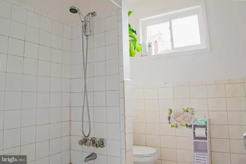 227 Hannes St, Silver Spring, MD 20901 photo 18