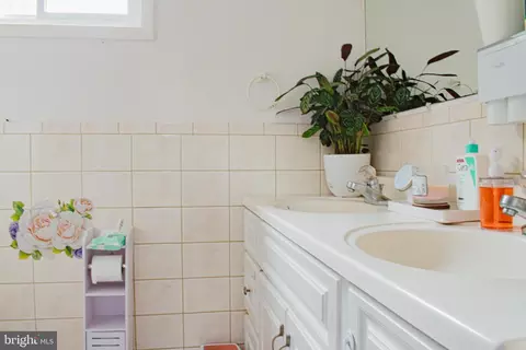 227 Hannes St, Silver Spring, MD 20901 photo 19