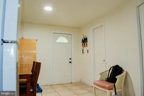 227 Hannes St, Silver Spring, MD 20901 photo 22