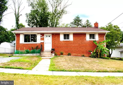 227 Hannes St, Silver Spring, MD 20901