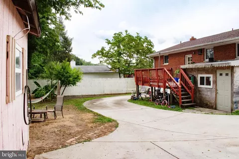 227 Hannes St, Silver Spring, MD 20901 photo 32