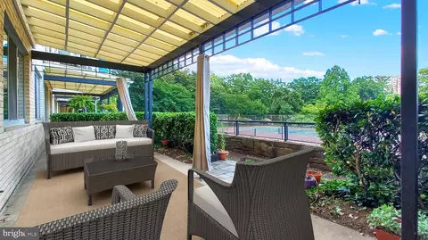 10401 Grosvenor Pl #G20, North Bethesda, MD 20852