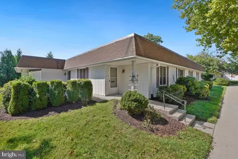 15012 Candover Ct #277-C, Silver Spring, MD 20906