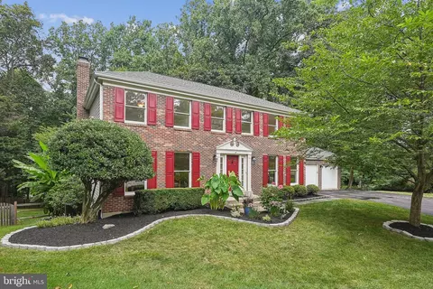 16600 Bethayres Rd, Derwood, MD 20855