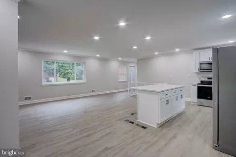 10414 Royal, Silver Spring, MD 20903 photo 6