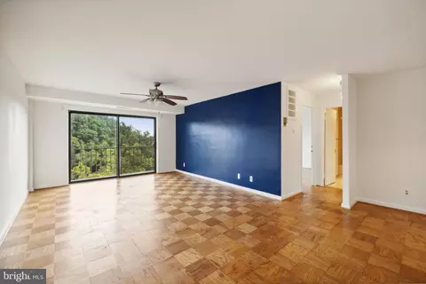 Living - 575 Thayer Ave #801, Silver Spring, MD 20910 photo 1 of 6