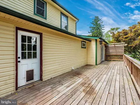 Exterior - 22121 Dickerson Rd, Dickerson, MD 20842 photo 10 of 18