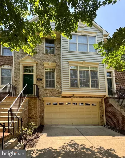 11302 Morning Gate Dr, Rockville, MD 20852