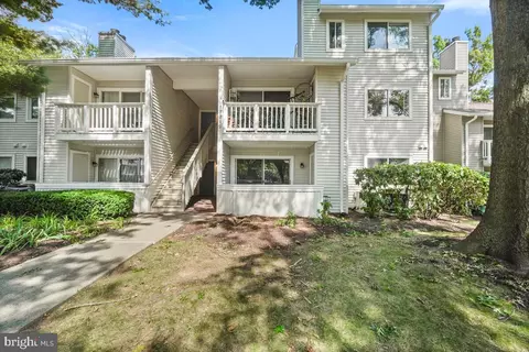18219 Swiss Cir #2-71, Germantown, MD 20874