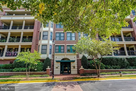 10404 Strathmore Park Ct #205, Rockville, MD 20852