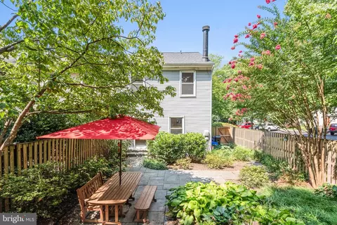 9033 Saffron Ln, Silver Spring, MD 20901 photo 29