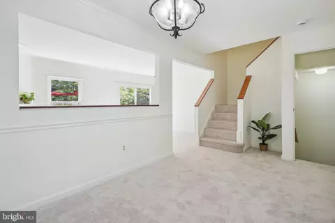 9033 Saffron Ln, Silver Spring, MD 20901 photo 15