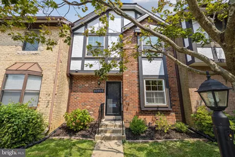 10905 Pebble Run Dr, Silver Spring, MD 20902
