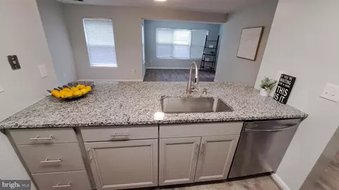 2610 Camelback Ln #4, Silver Spring, MD 20906 photo 15