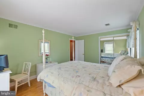 Bedroom - 15205 Baughman Dr, Silver Spring, MD 20906 photo 5 of 8