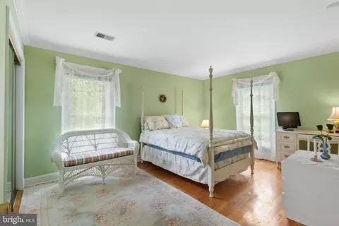 Bedroom - 15205 Baughman Dr, Silver Spring, MD 20906 photo 4 of 8