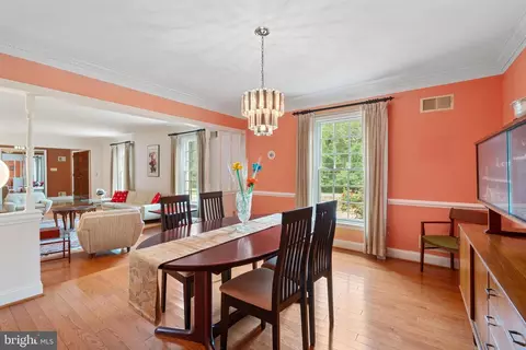 Dining - 15205 Baughman Dr, Silver Spring, MD 20906 photo 3 of 4