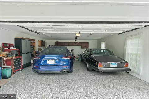 Exterior - 15205 Baughman Dr, Silver Spring, MD 20906 photo 2 of 11