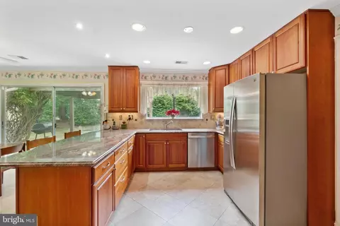 Kitchen - 15205 Baughman Dr, Silver Spring, MD 20906 photo 3 of 5