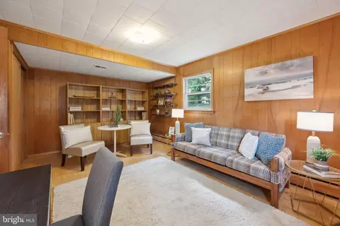 709 Burnt Mills Ct, Silver Spring, MD 20901 photo 29