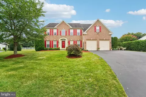 16127 Drayton Farm Dr, Spencerville, MD 20868