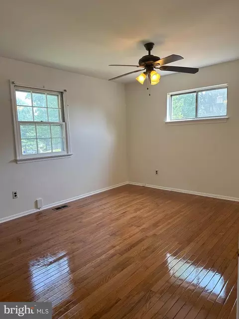 13412 Brackley Ter, Silver Spring, MD 20904 photo 13