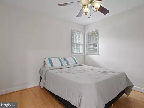 Bedroom - 10702 Glenhaven Dr, Silver Spring, MD 20902 photo 4 of 5