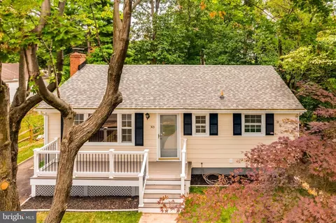 303 Dogwood Dr, Gaithersburg, MD 20877