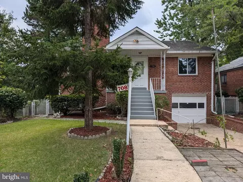 708 Boundary Ave, Silver Spring, MD 20910 photo 2