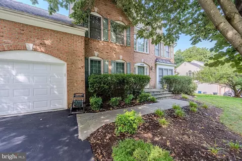 Exterior - 15020 Notley Rd, Silver Spring, MD 20905 photo 4 of 9