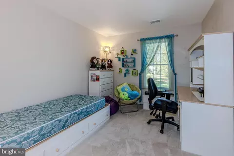 Bedroom - 15020 Notley Rd, Silver Spring, MD 20905 photo 6 of 8