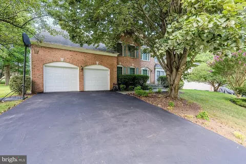 Exterior - 15020 Notley Rd, Silver Spring, MD 20905 photo 3 of 9