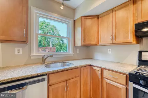 2641 Cory Ter, Silver Spring, MD 20902 photo 10