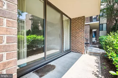 2113 Walsh View Ter #9-101, Silver Spring, MD 20902 photo 25