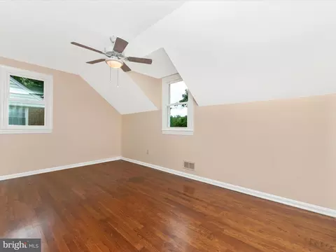 Bedroom - 1027 Carson St, Silver Spring, MD 20901 photo 2 of 12