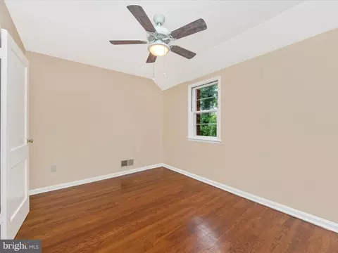 Bedroom - 1027 Carson St, Silver Spring, MD 20901 photo 11 of 12
